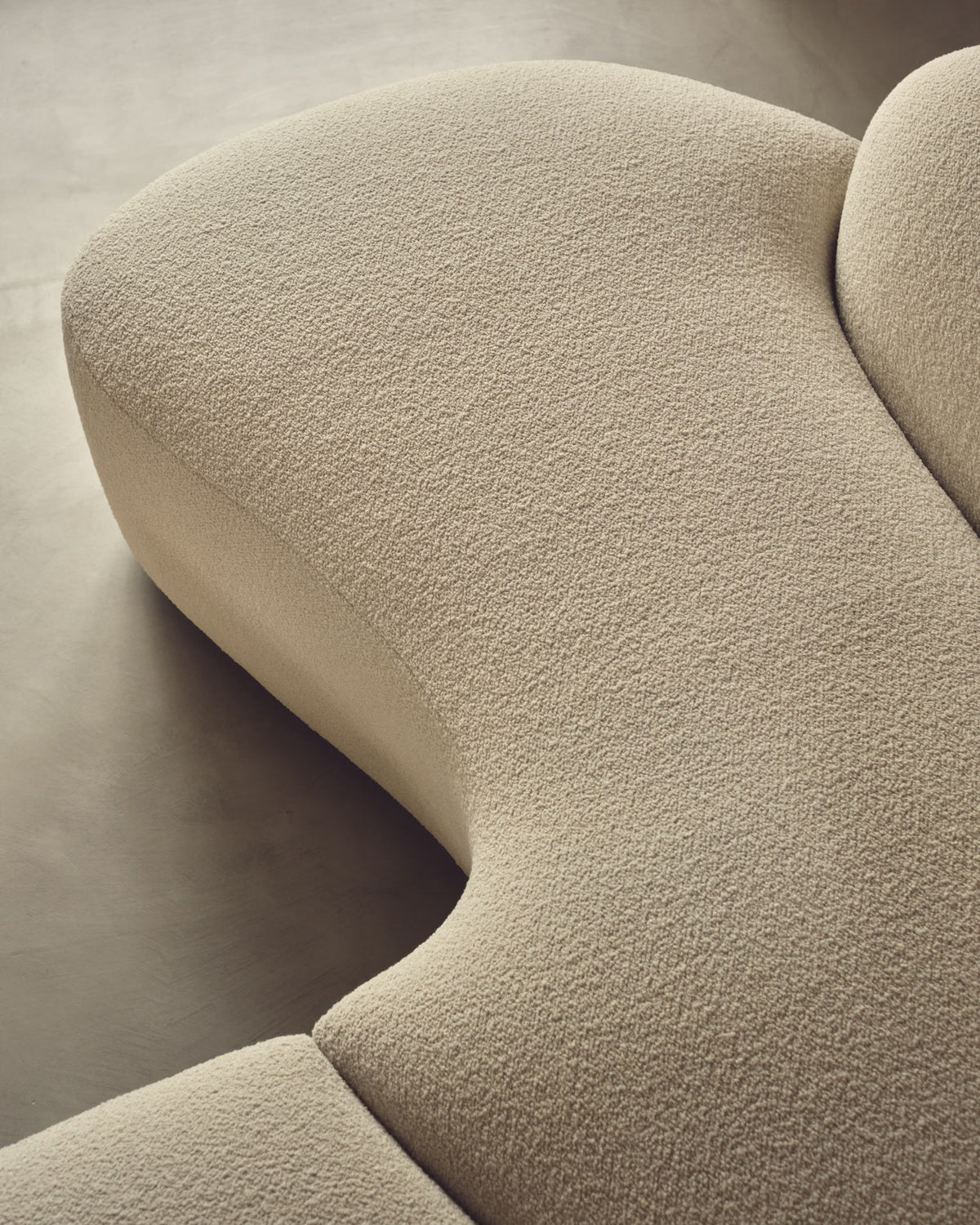 Tor Sectional