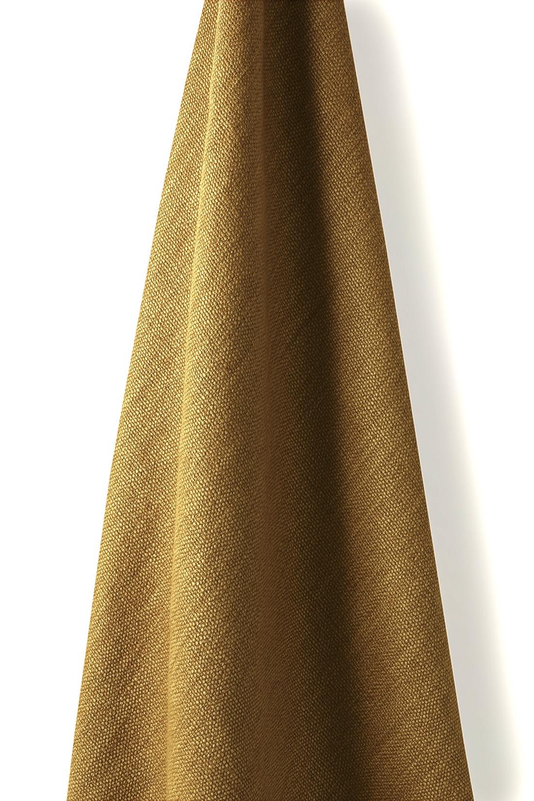 Linen Wool Blend in Gilt