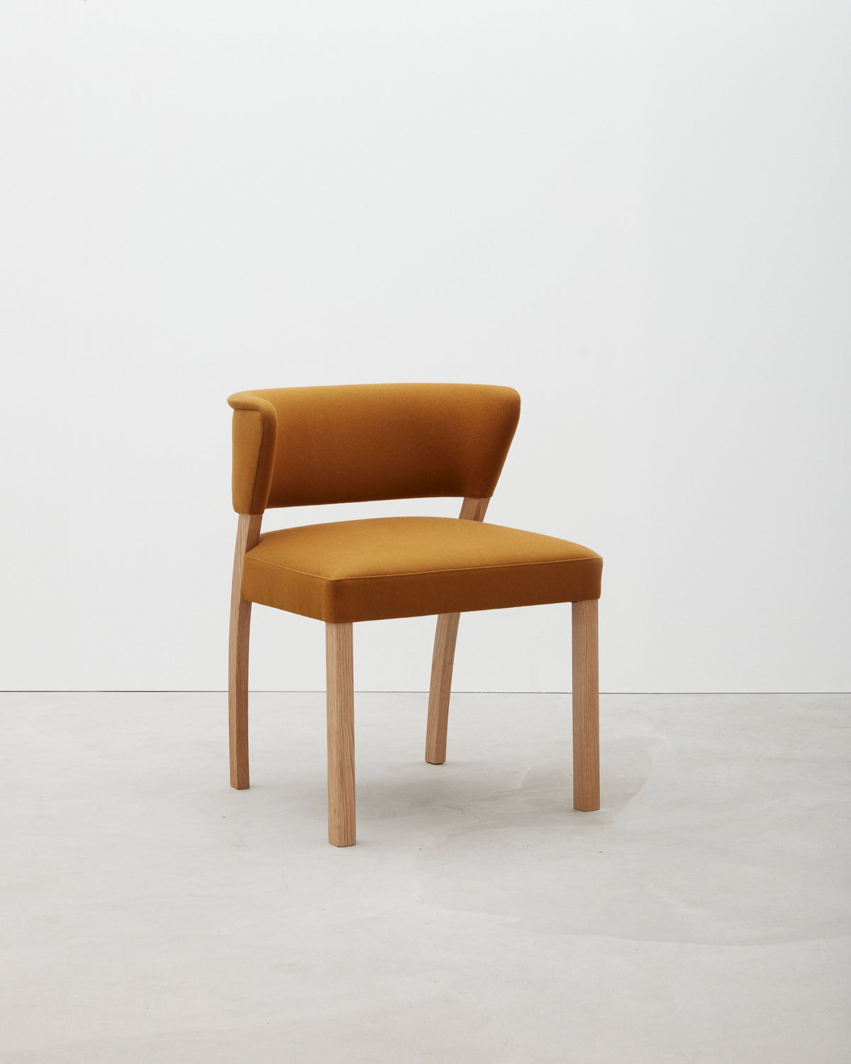 Ess Chair