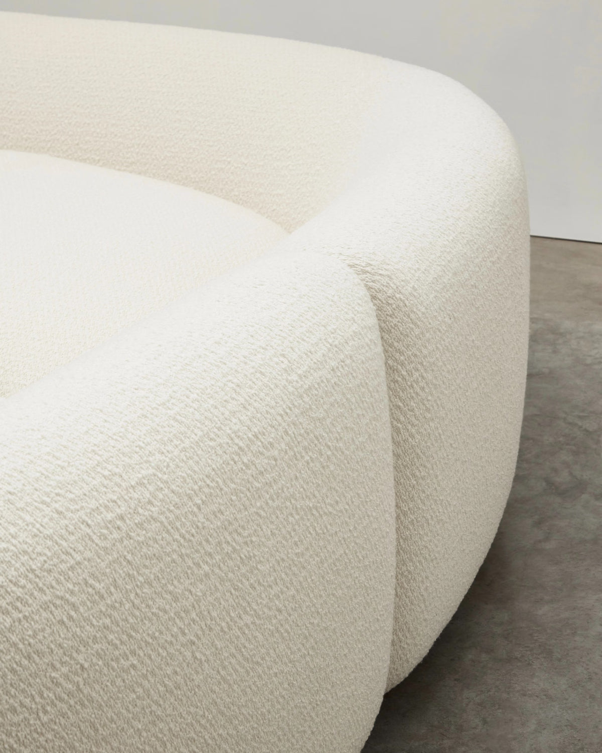 Sennen Sectional