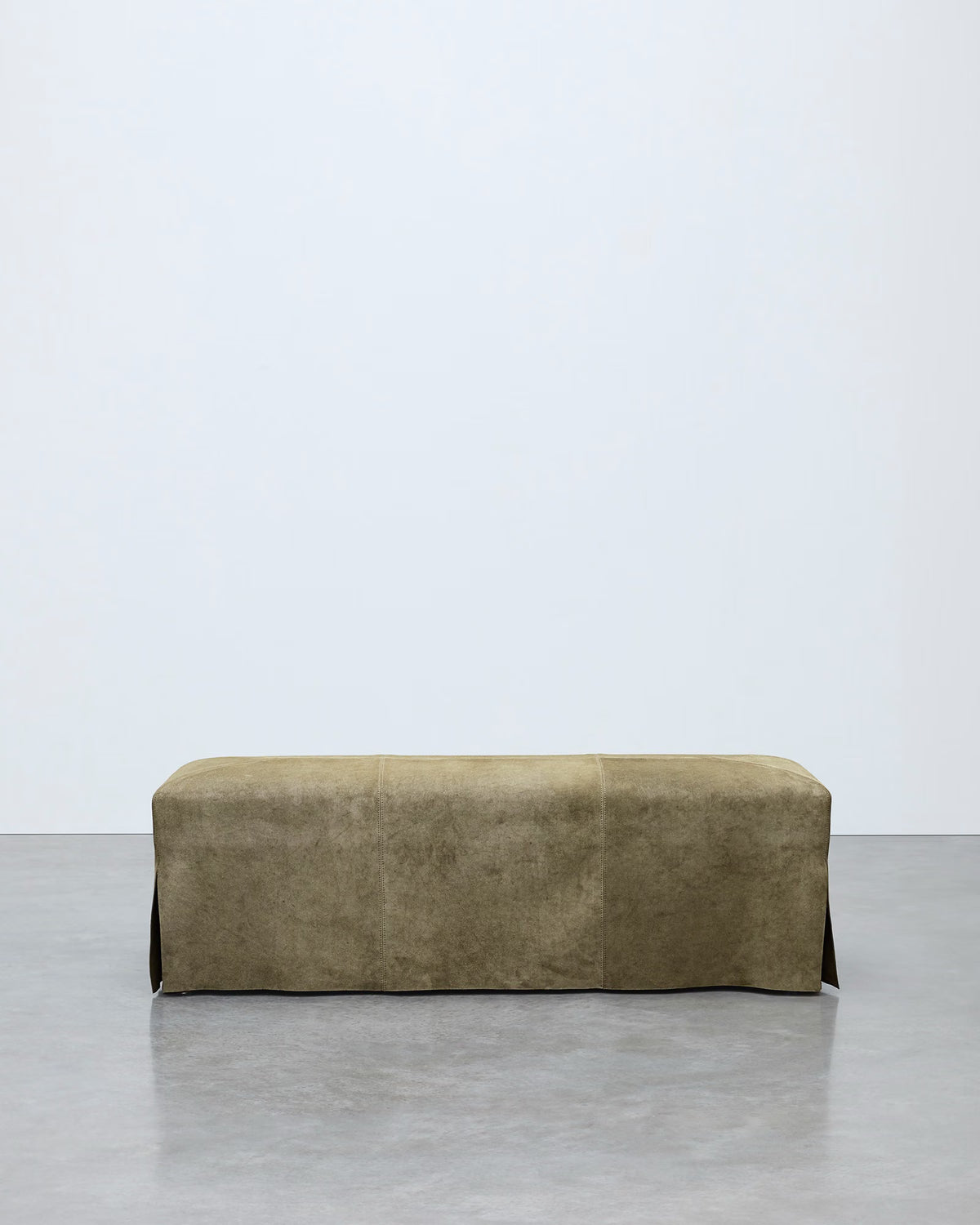 Mantle Bench
