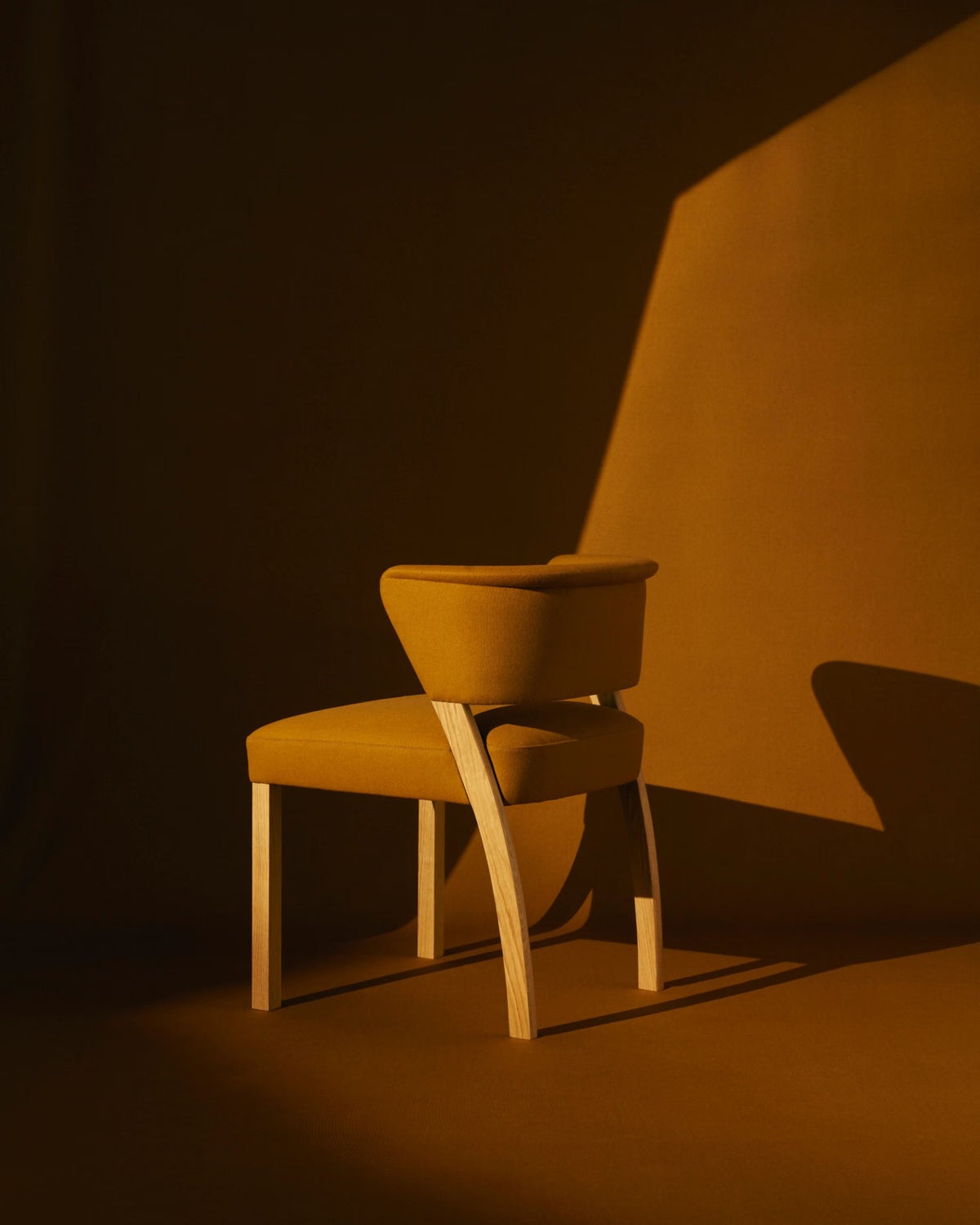 Ess Chair