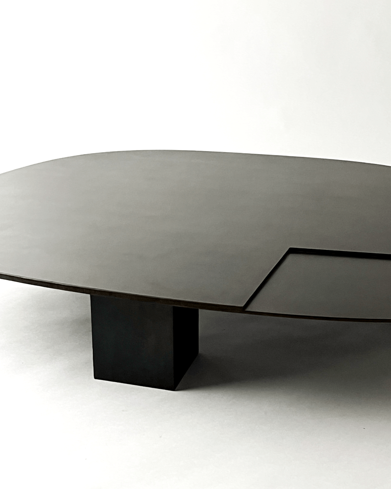 OVOID TABLE