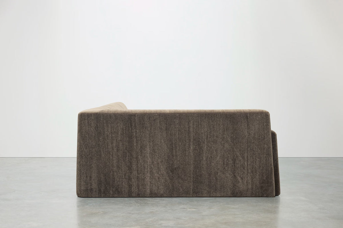 Pylon Sectional
