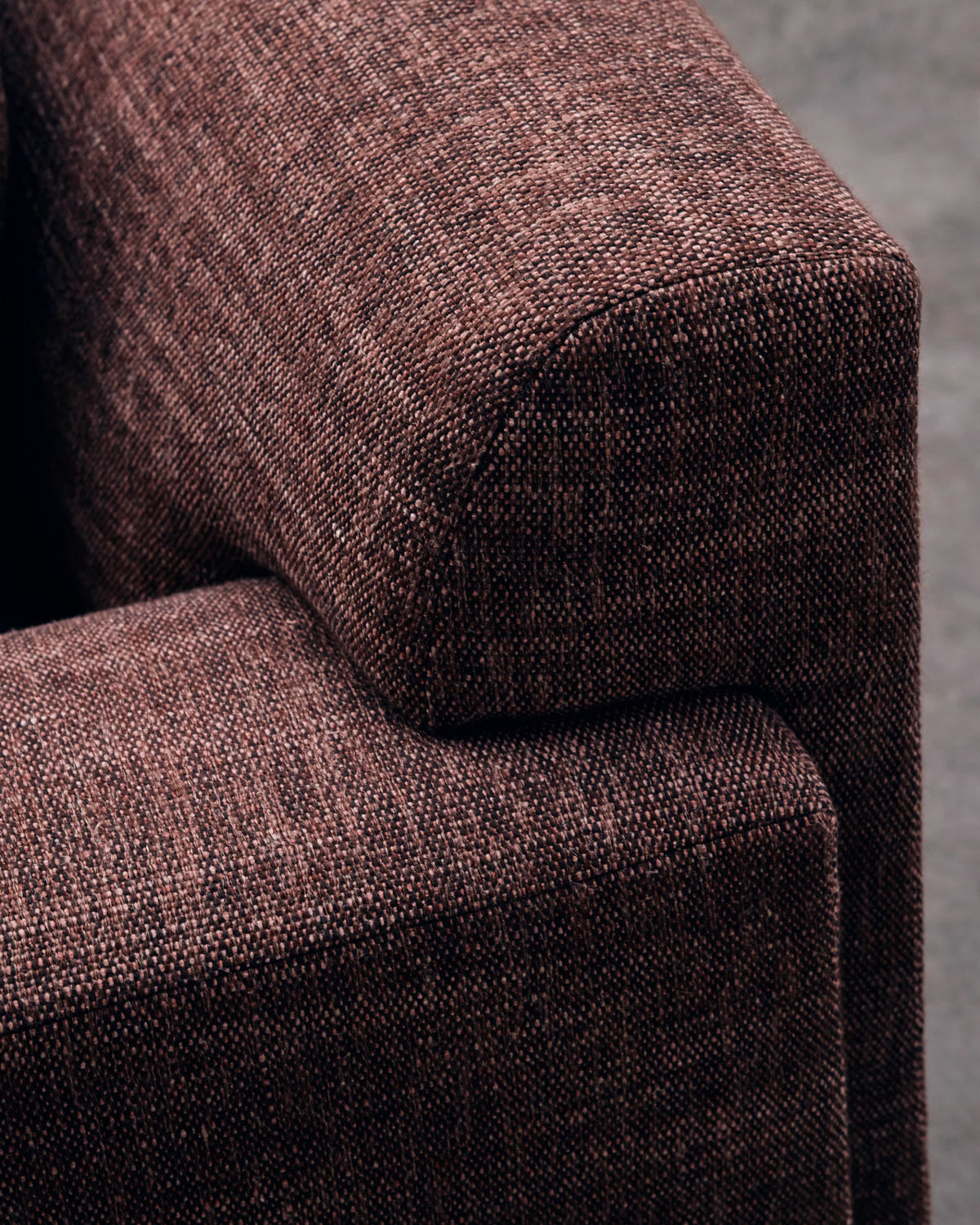 Pylon Sofa
