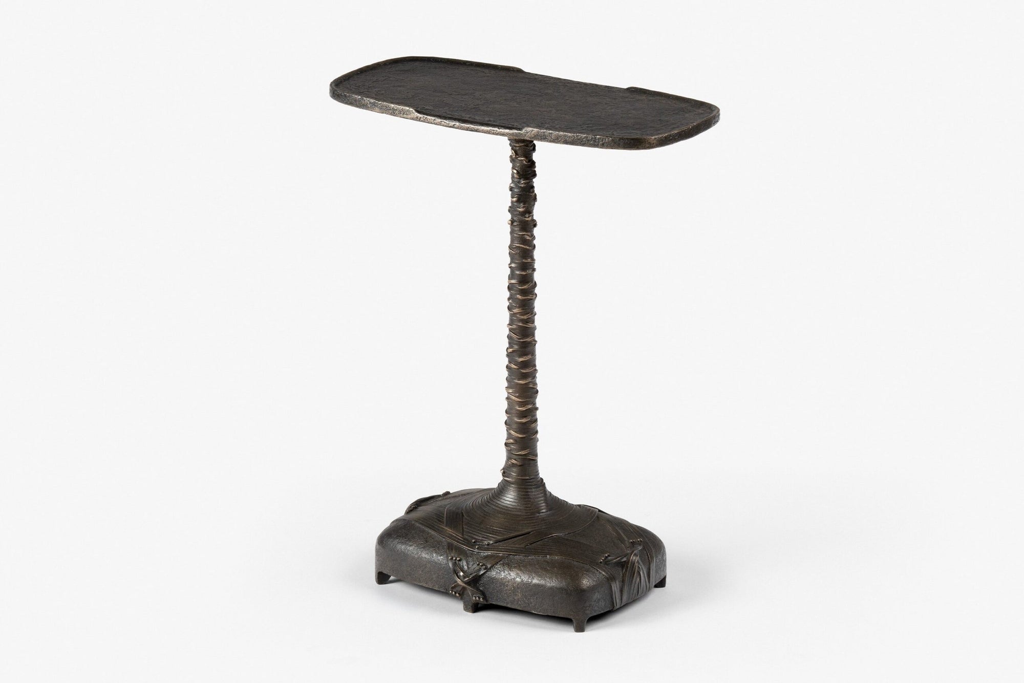 Amarra Spot Table