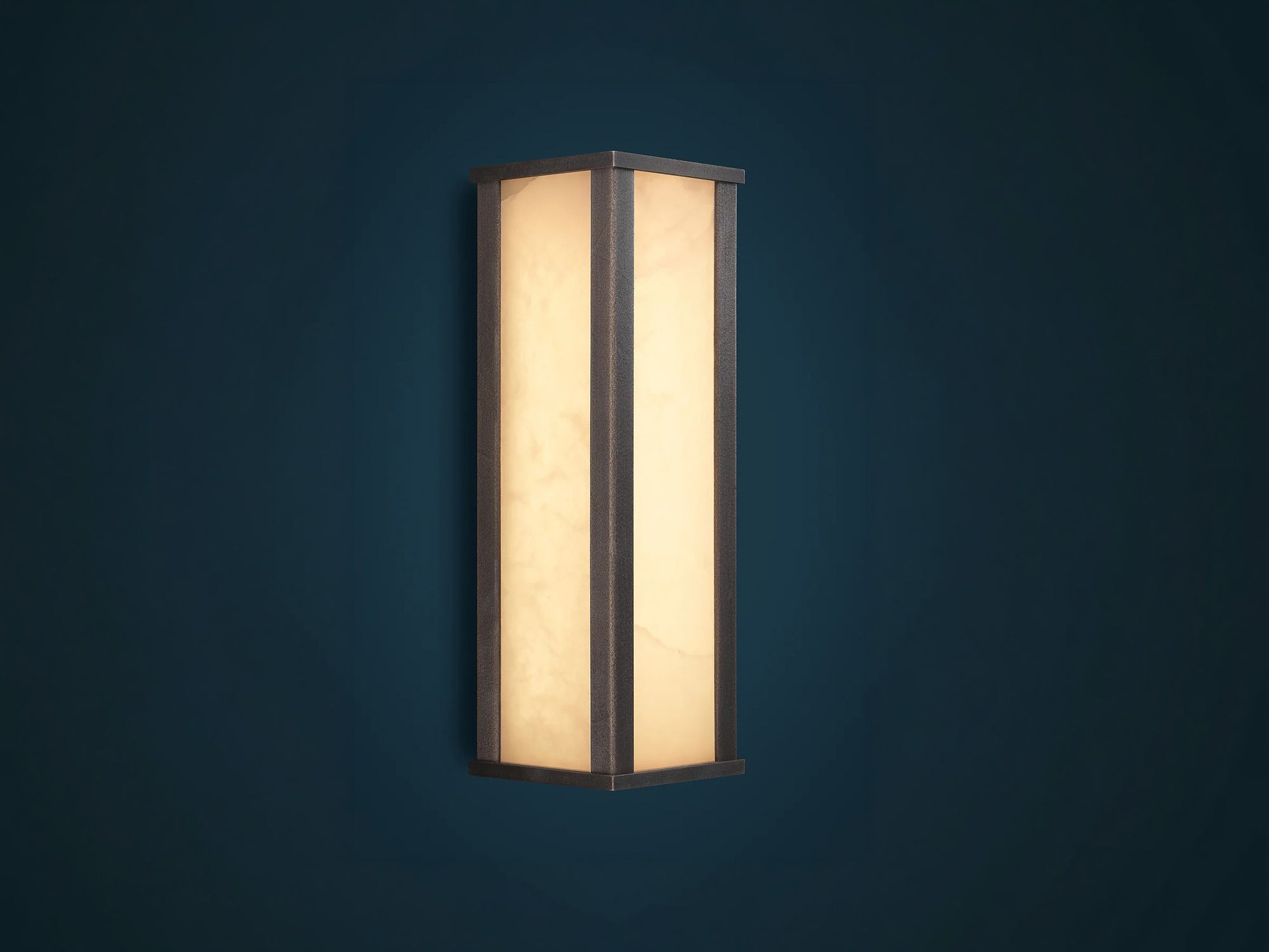 LANTERN 400 WALL LAMP