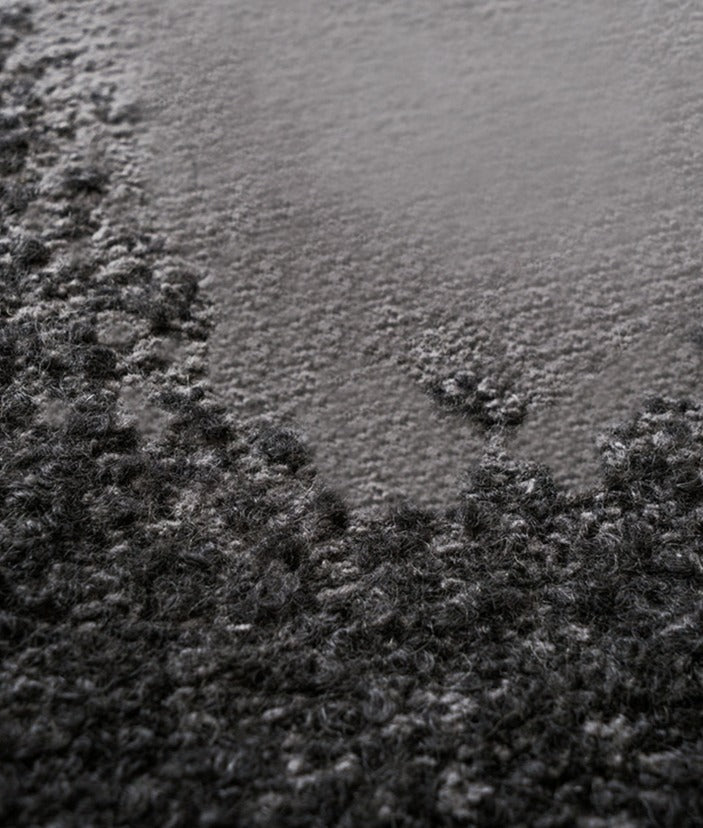 Smear in Grey