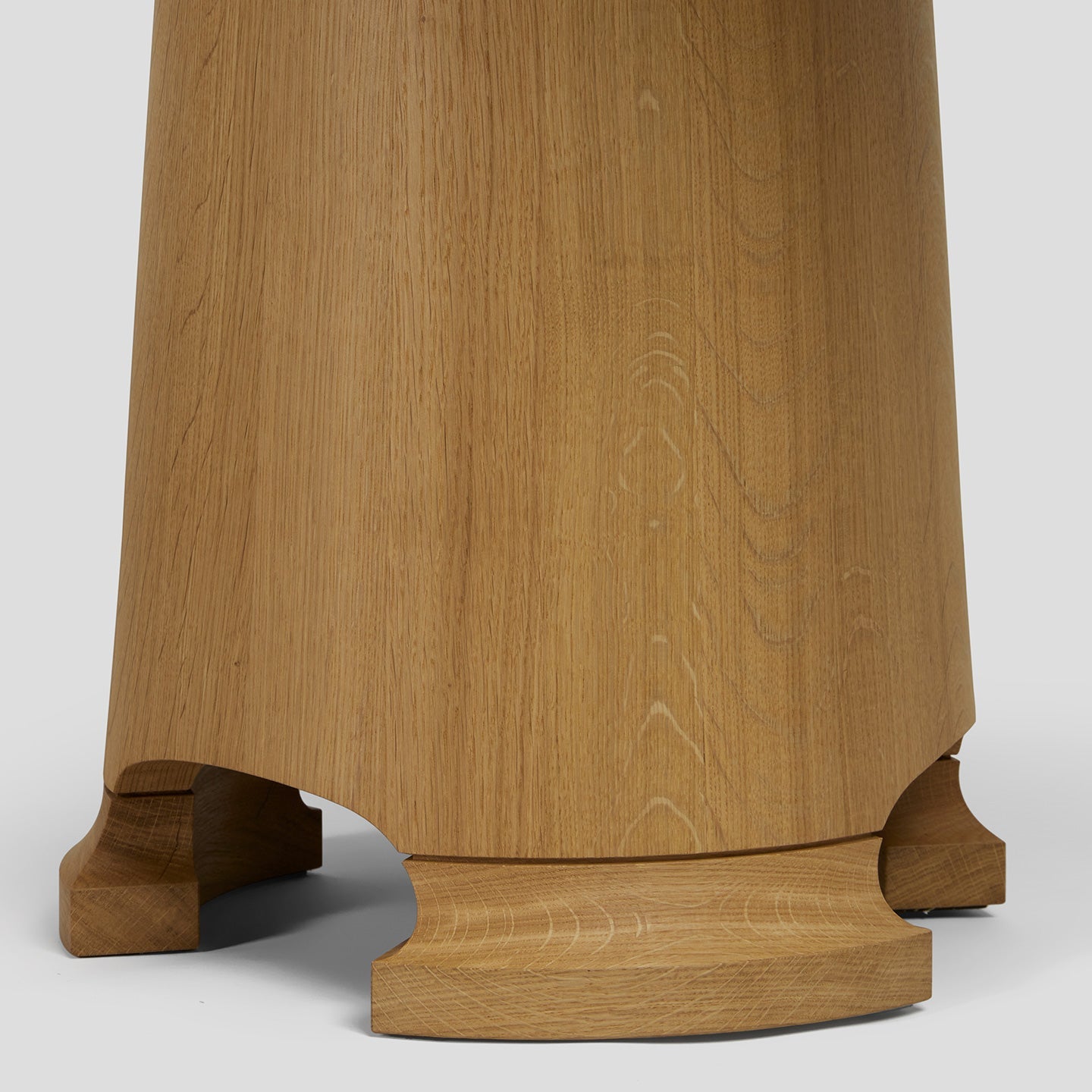 The Ellie Dining Table