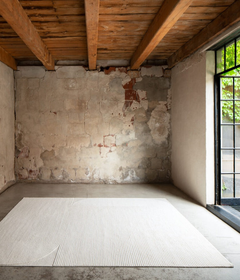 Furrow in Natural White