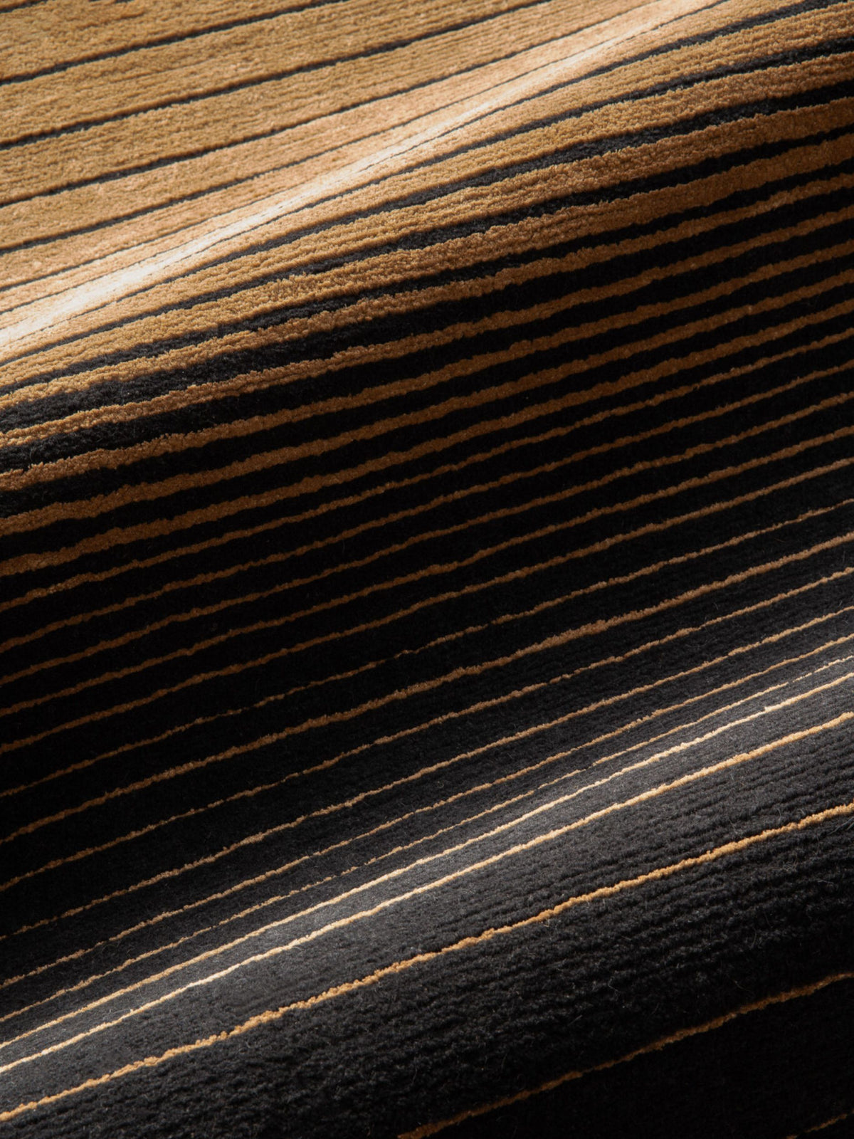 Horizon in Camel Black