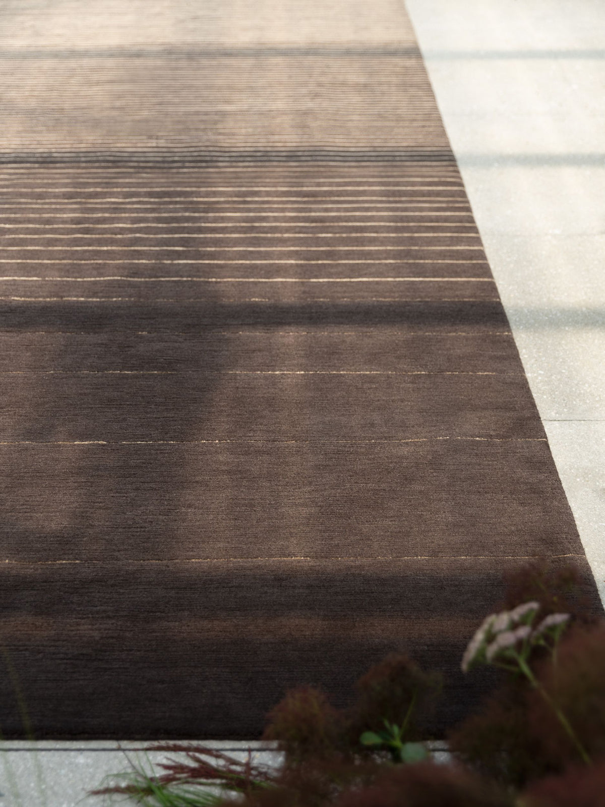 Horizon in Mauve Taupe