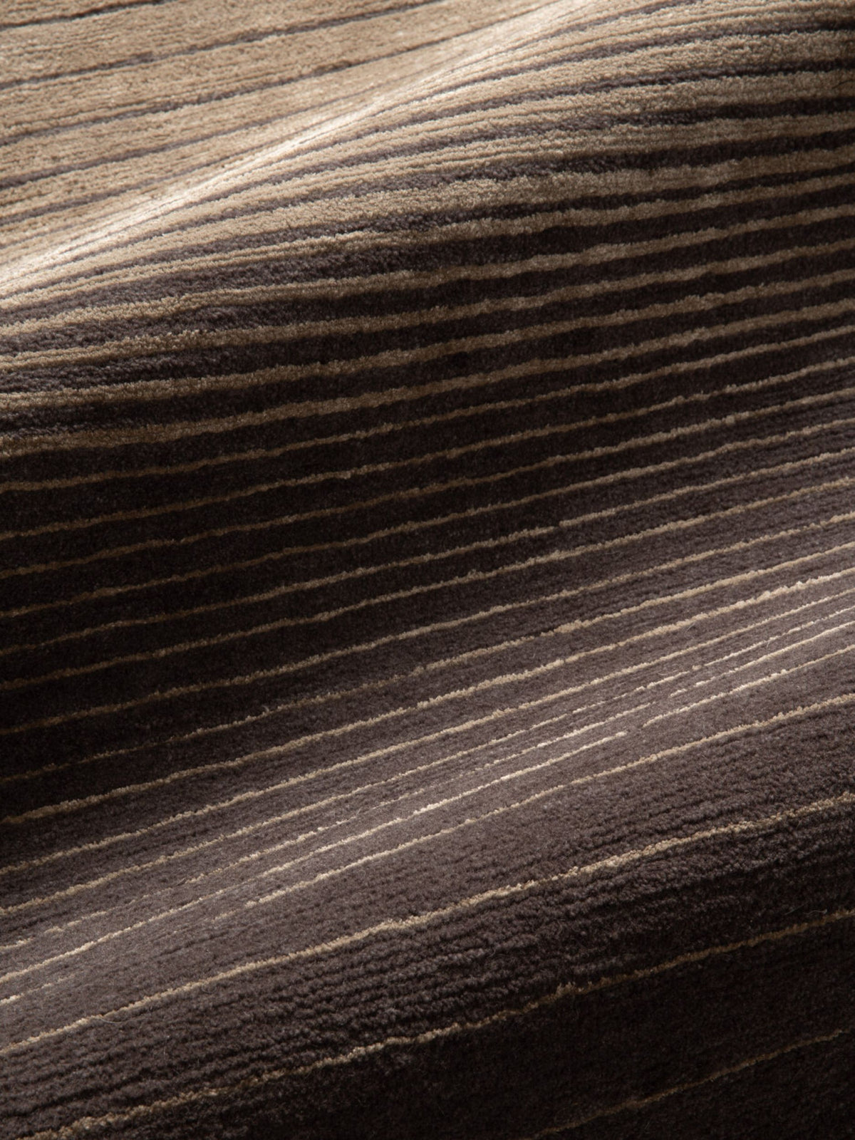 Horizon in Mauve Taupe