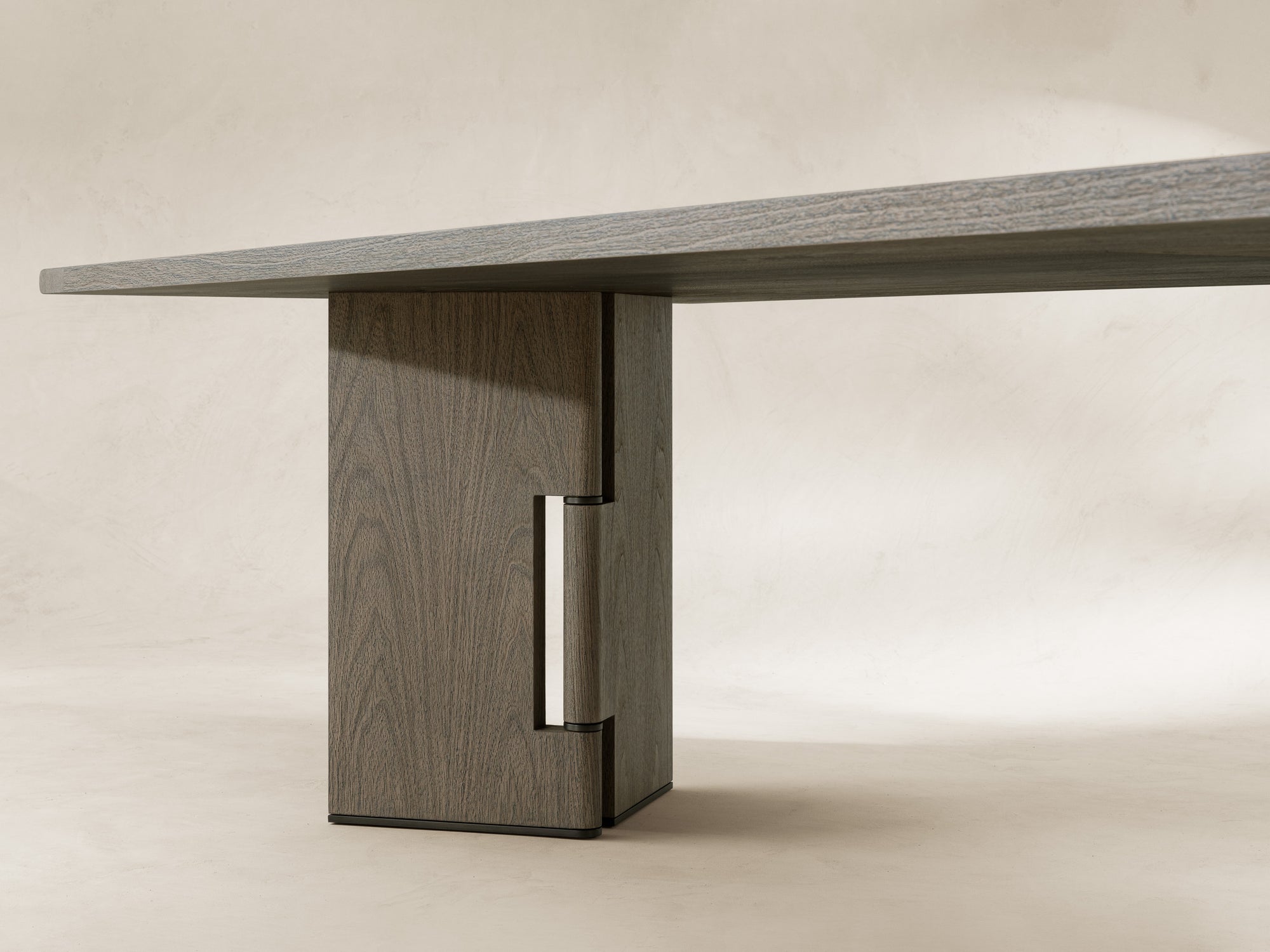 BERKLEY DINING TABLE – RECTANGULAR