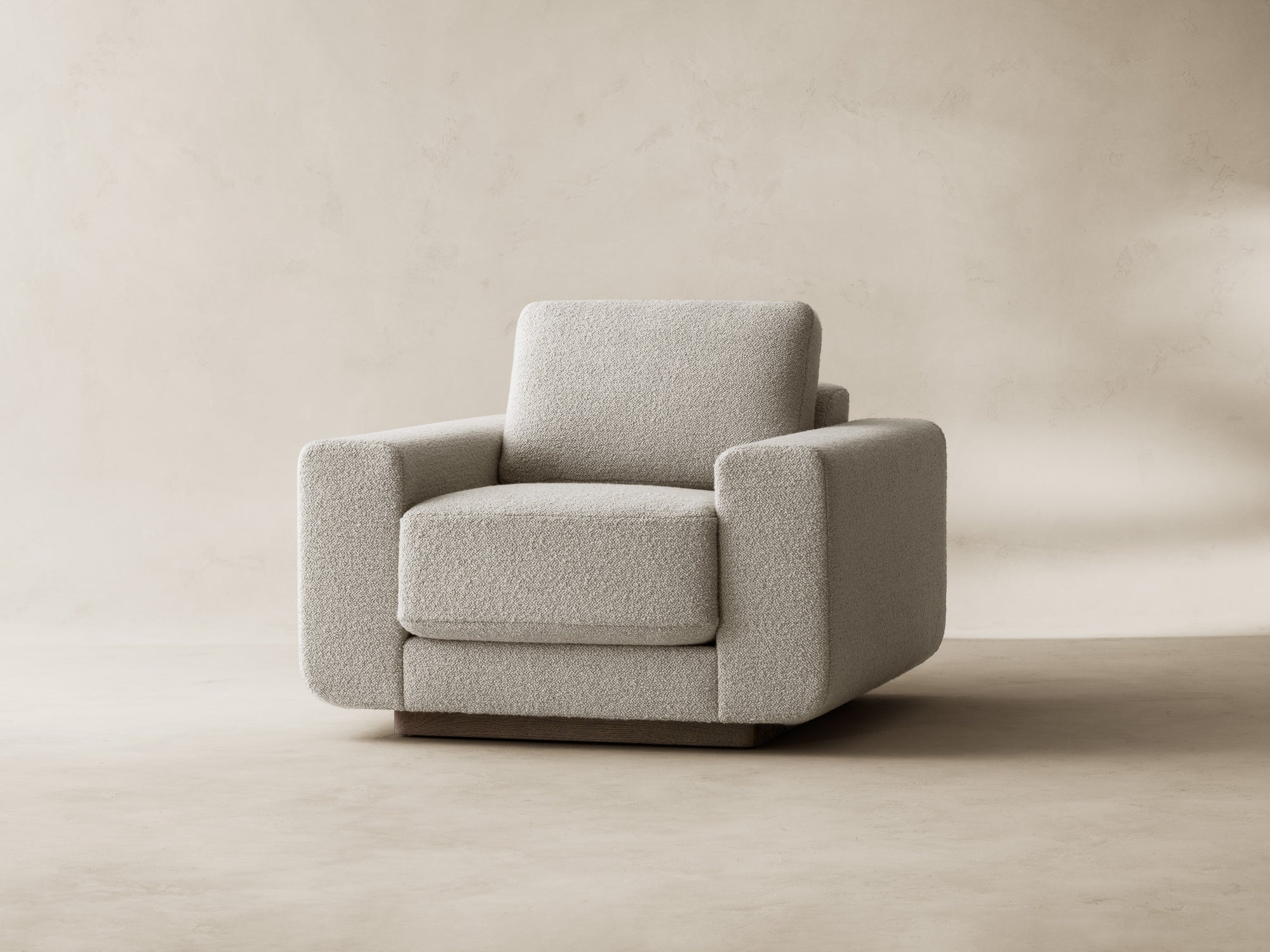 CAMPAU LOUNGE CHAIR