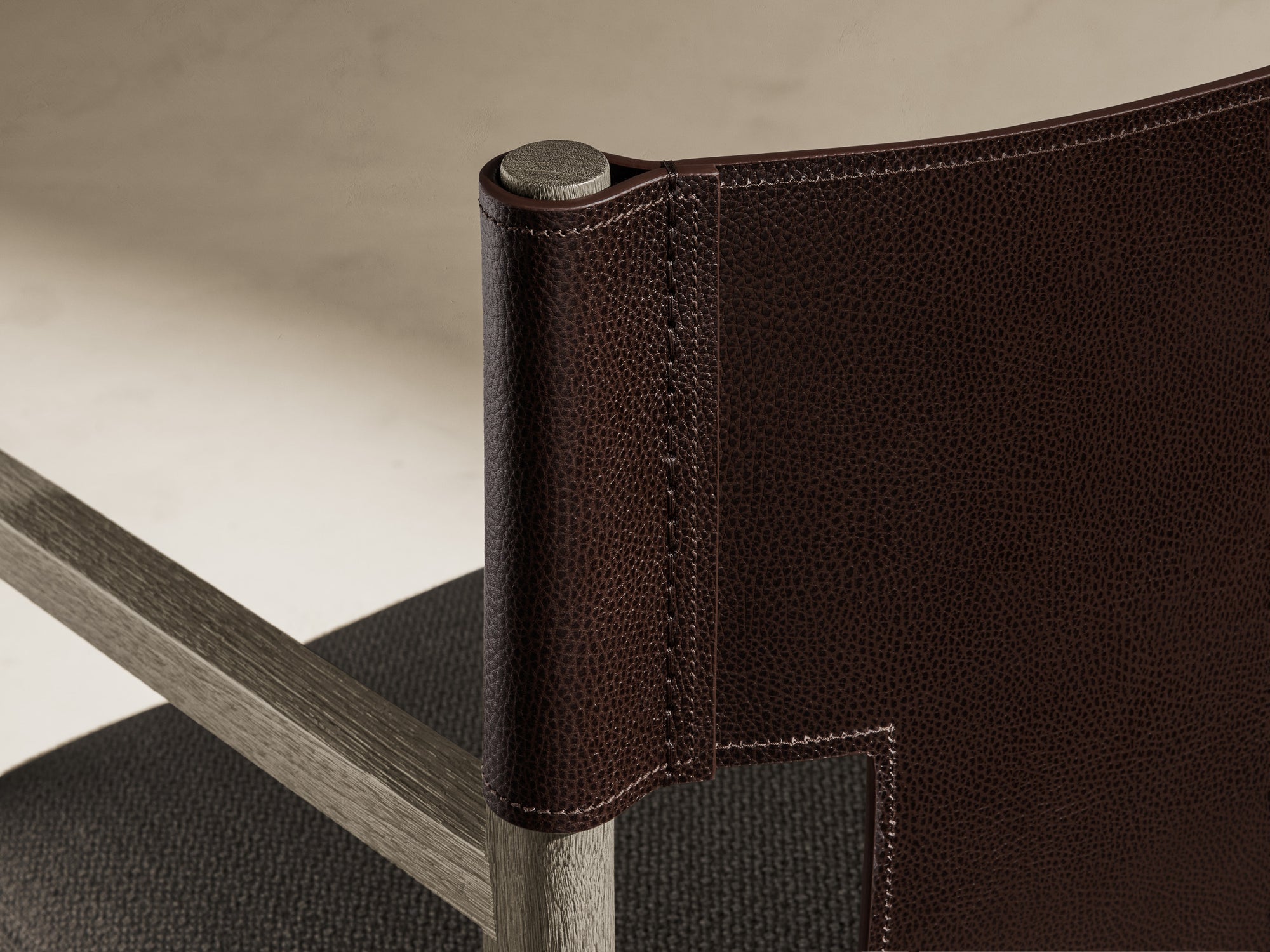 CIMON ARM CHAIR