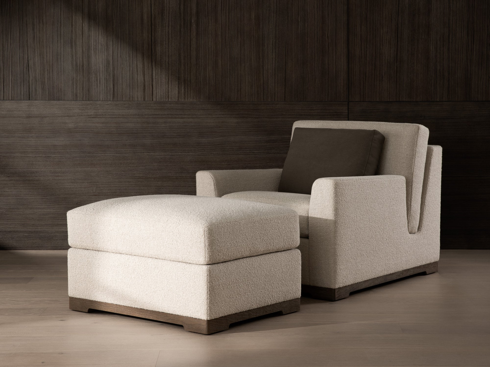 HUDSON LOUNGE CHAIR OTTOMAN