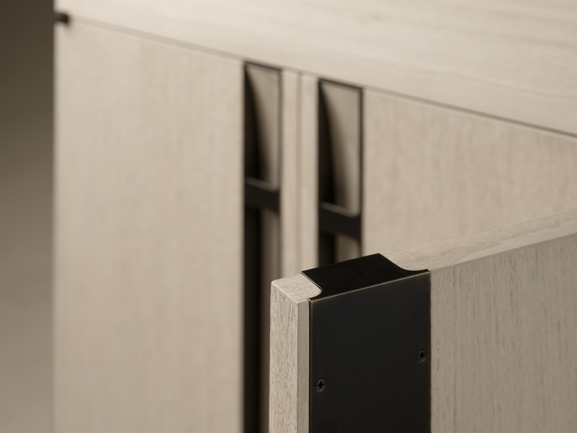 MANCHESTER CREDENZA
