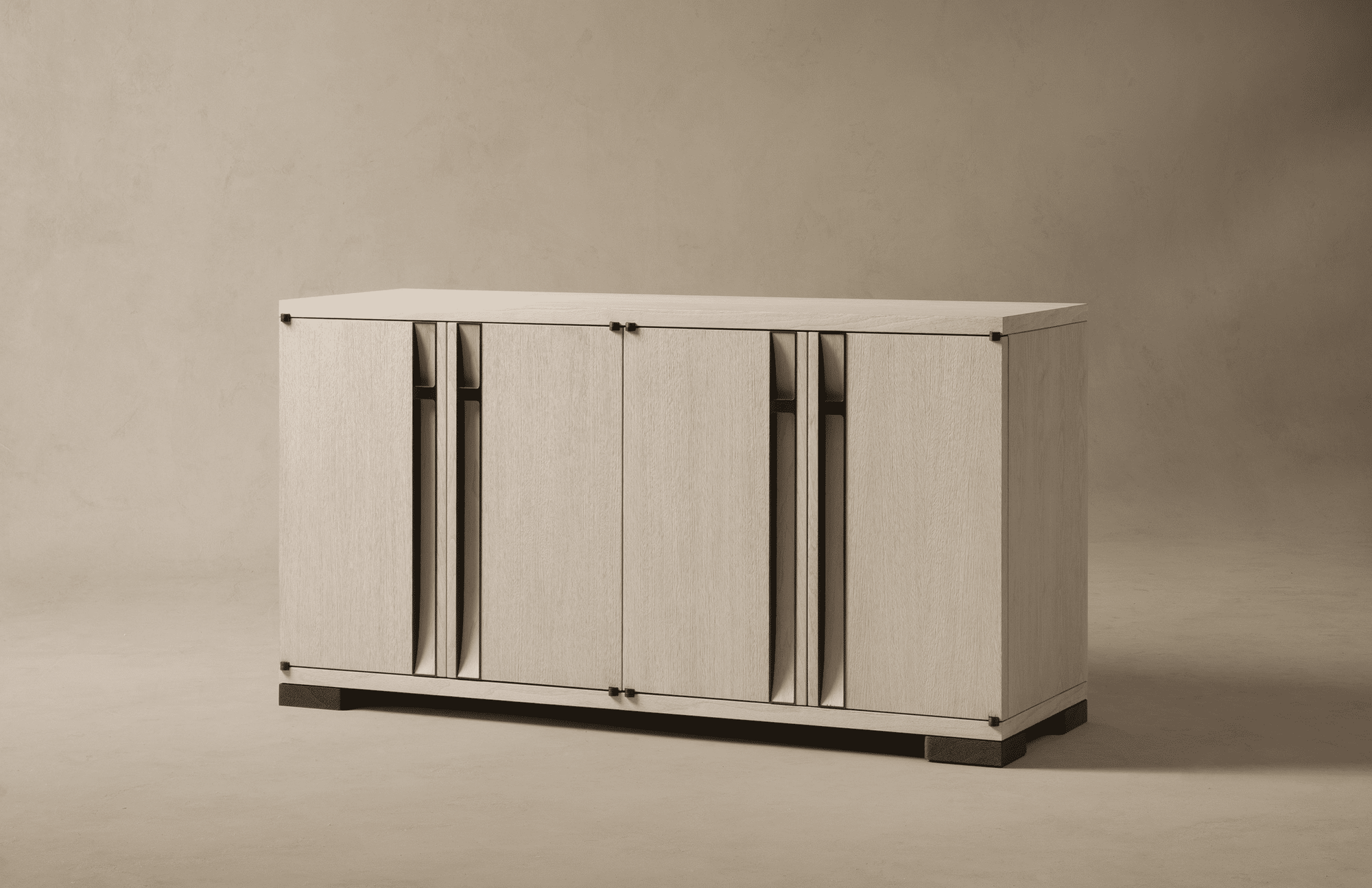 MANCHESTER CREDENZA