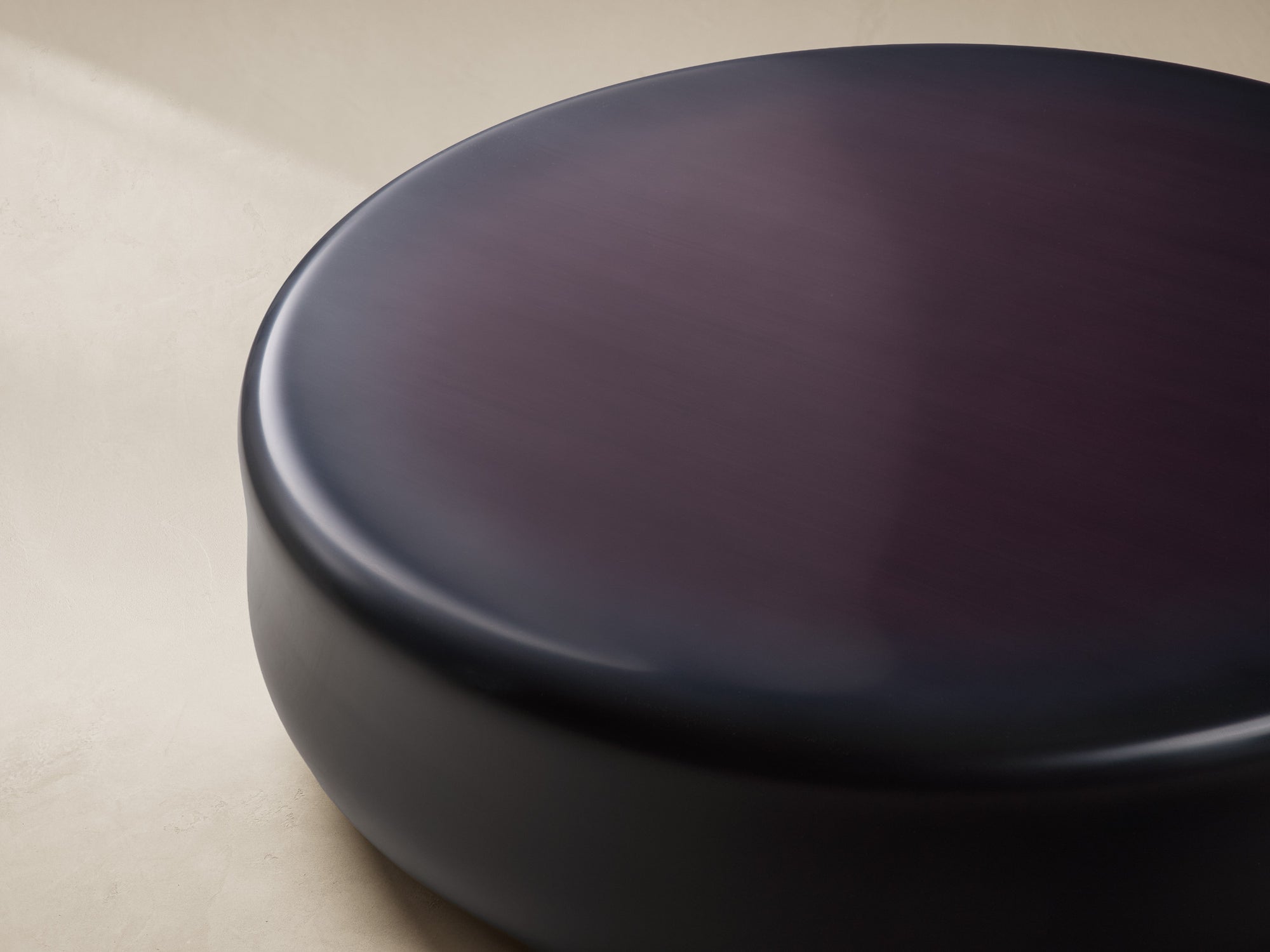 MARIS COCKTAIL TABLE – ROUND