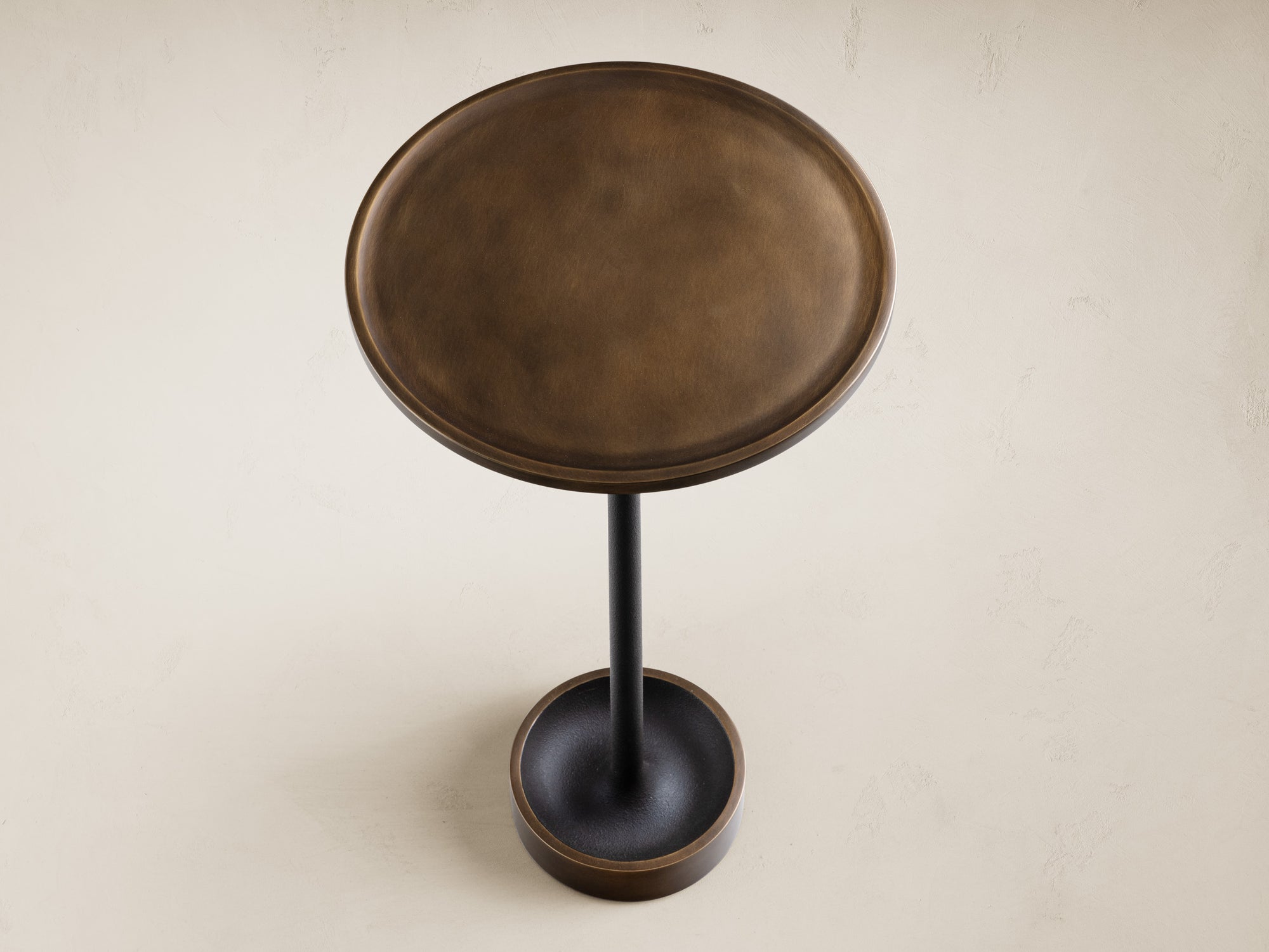 QUILL DRINK TABLE