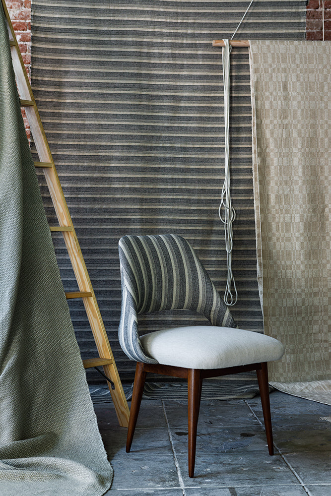 Commune Catalina Stripe in Coal