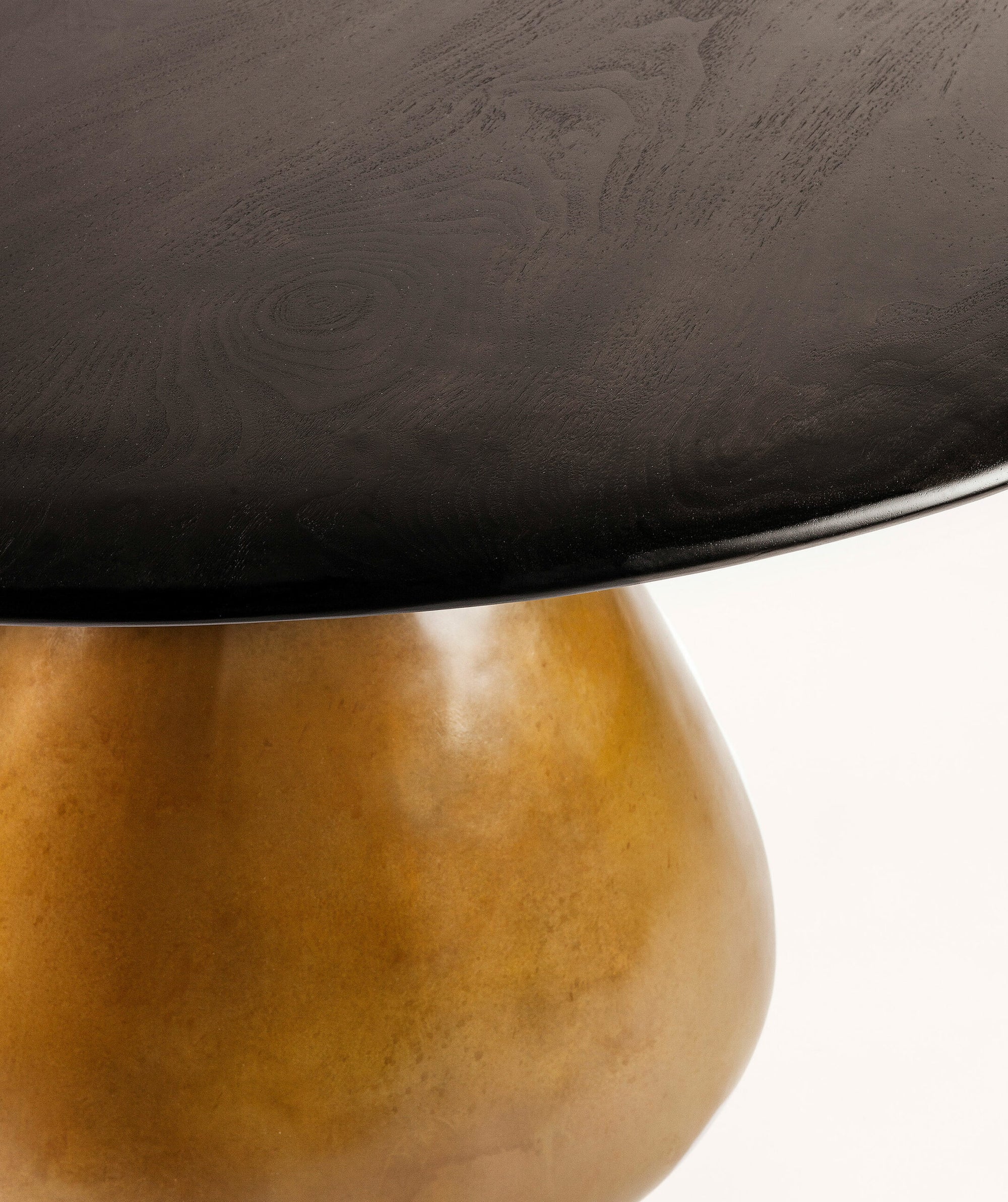 Sonya Table