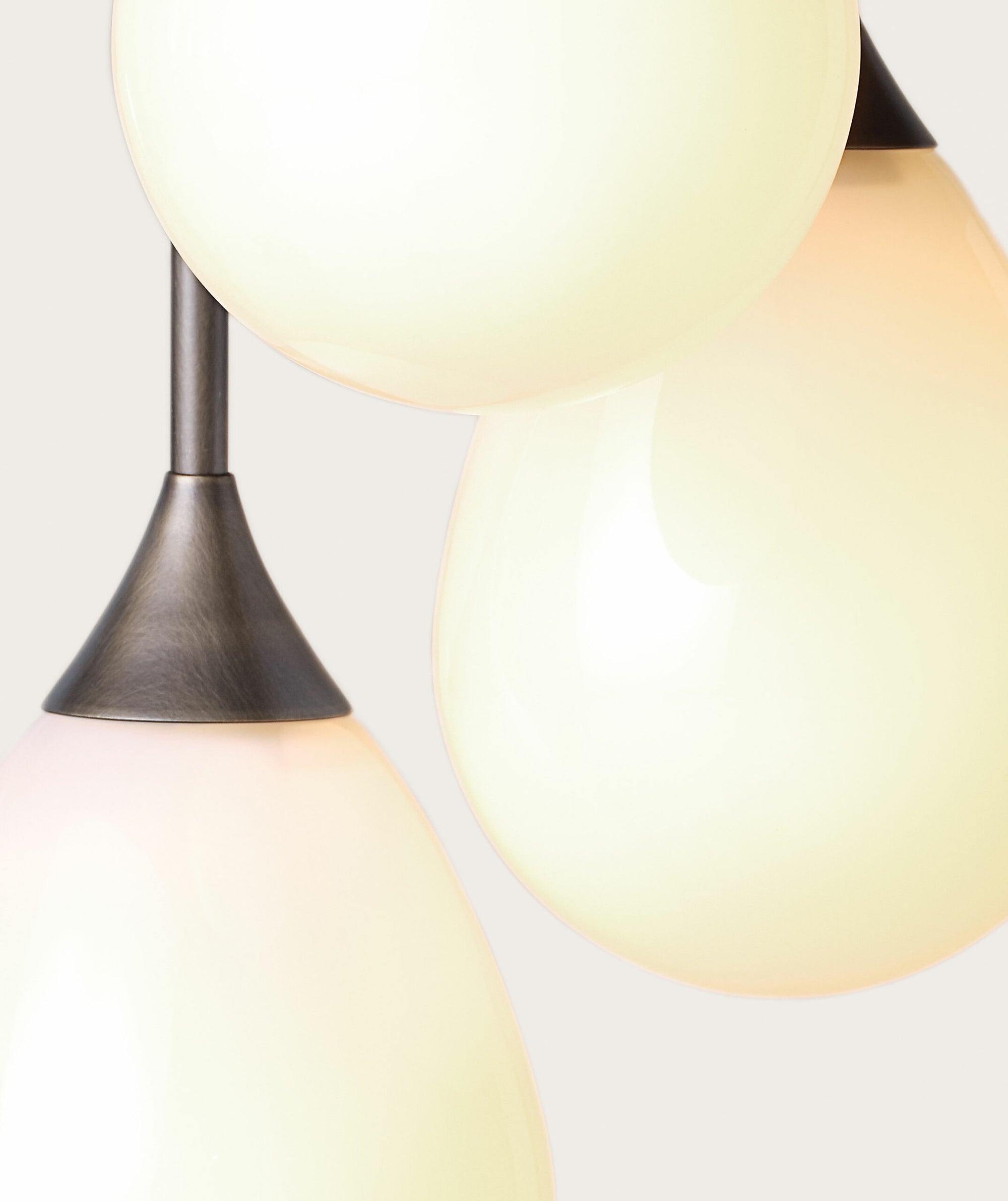 Small Teardrop Pendant – 5 Cluster