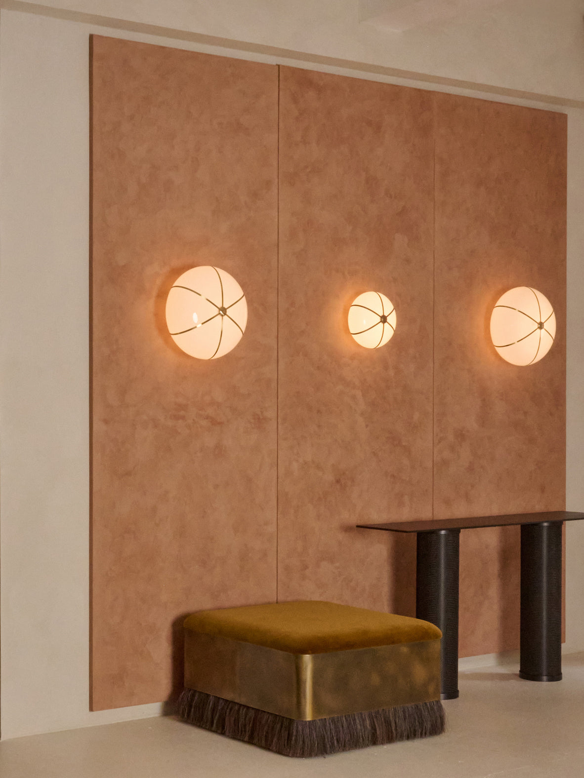 Rib Sconce – Small Ellipse