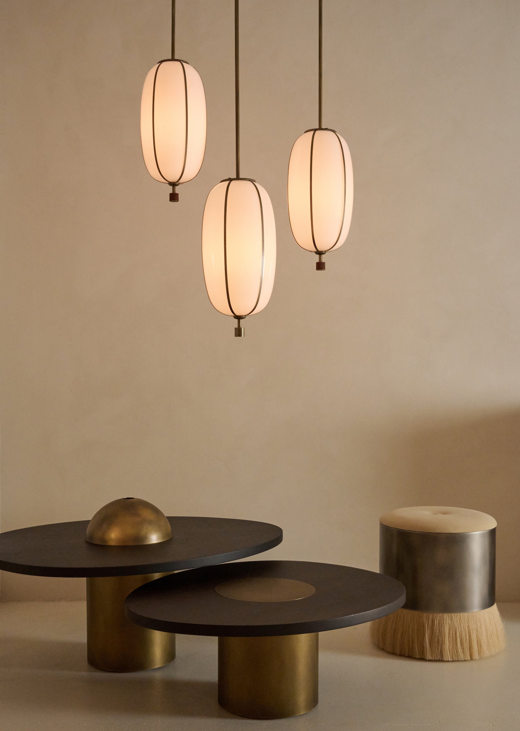Rib Pendant – Small Ellipse