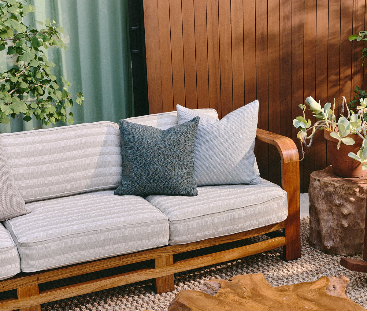Indoor-Outdoor Commune Shaker Plaid in Cloud