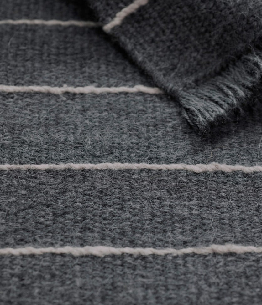 Lines in Grey Pink