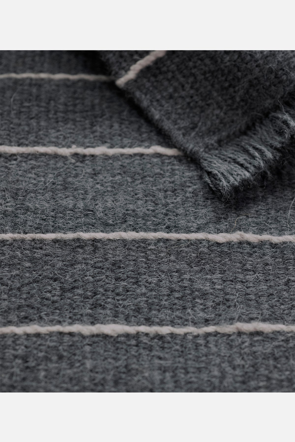 Lines in Grey Pink