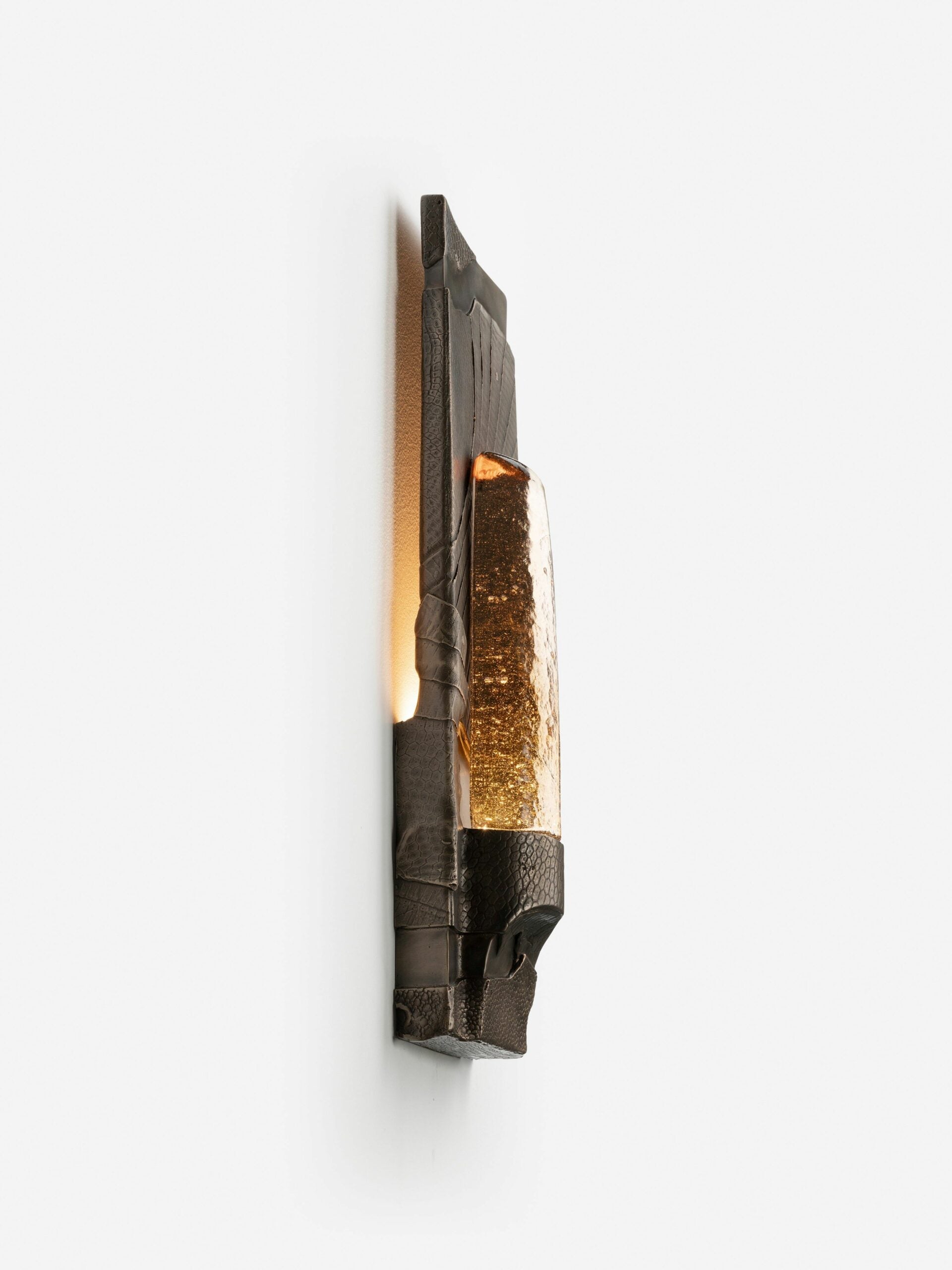 Isthmus Sconce