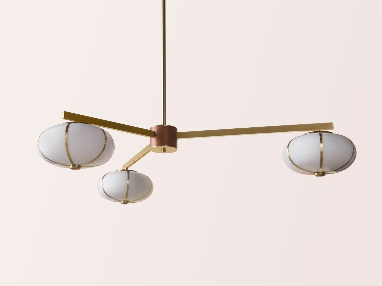 Rib Chandelier – 3 Suspension