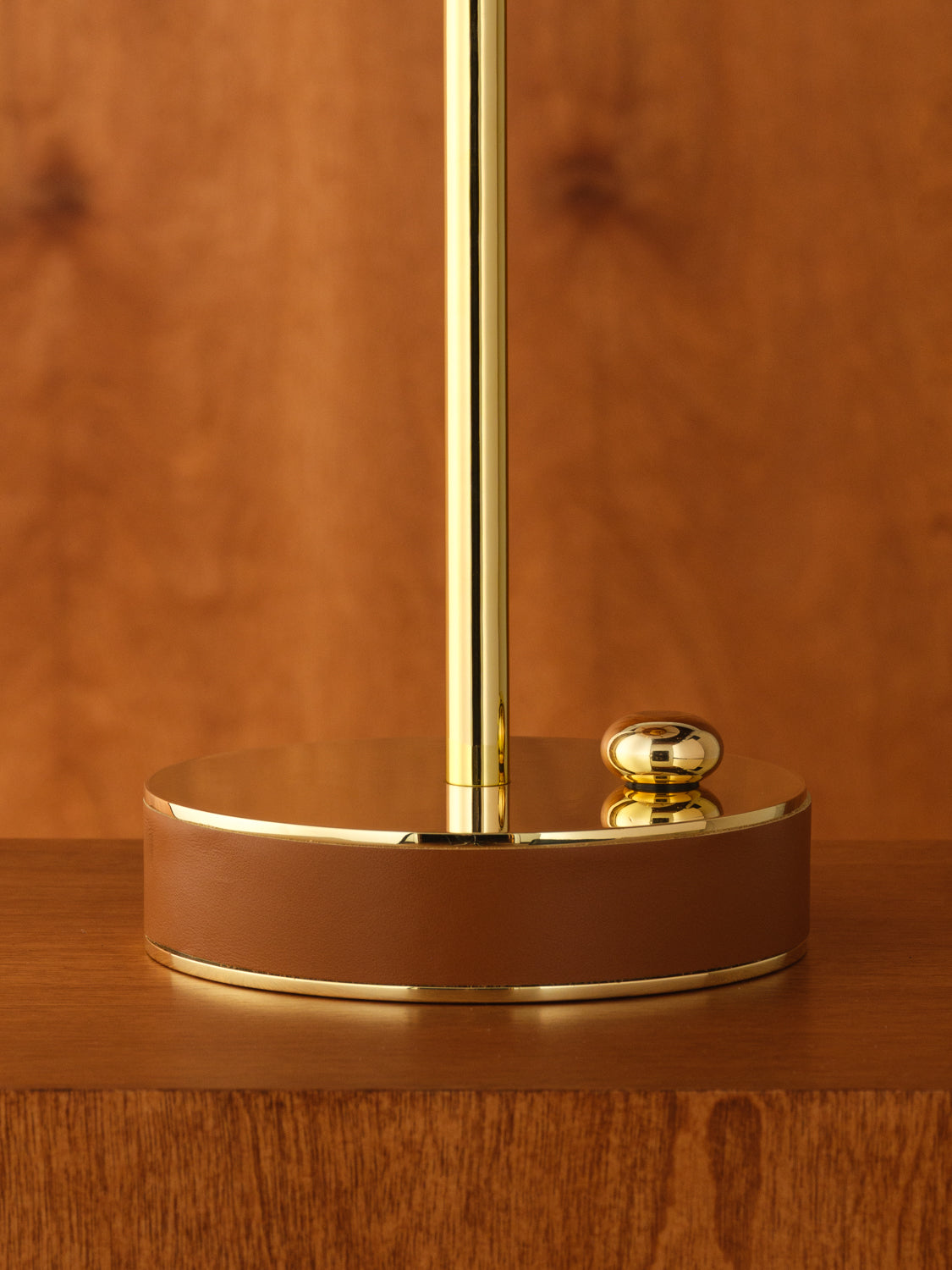 Rib Table Lamp – Ellipse
