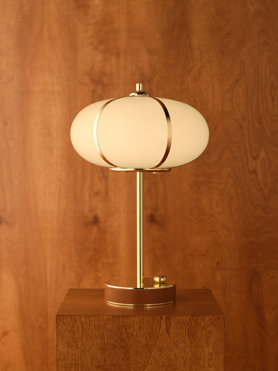 Rib Table Lamp – Ellipse