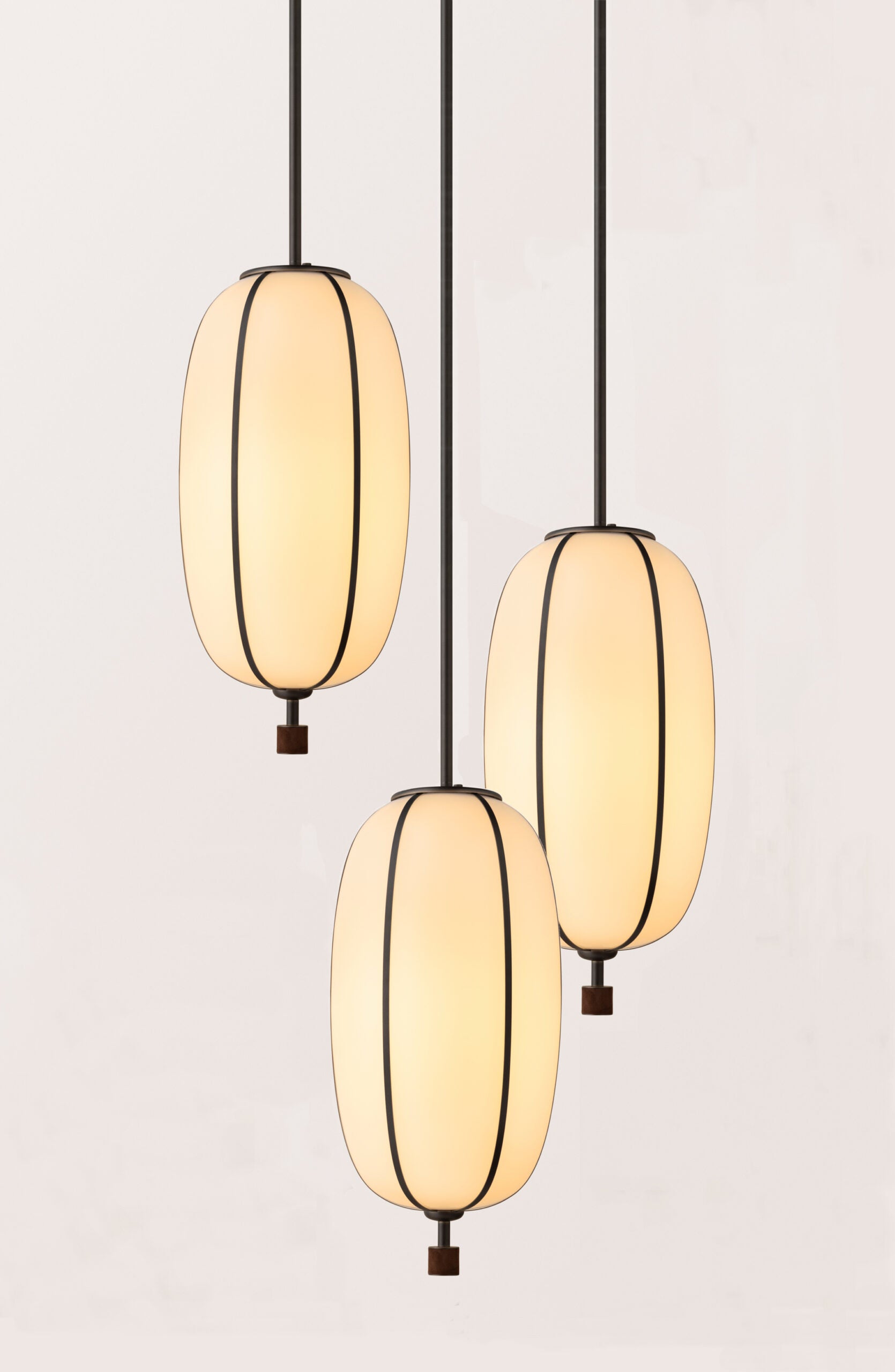 Rib Pendant – Small Ellipse