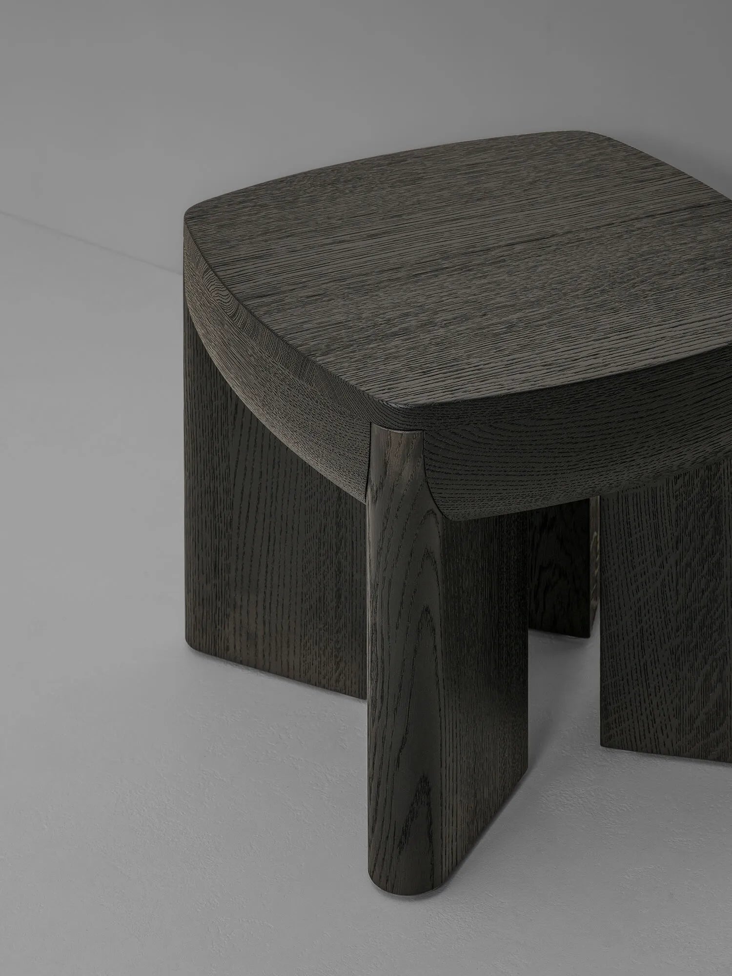 SYMBIOSIS SIDE TABLE