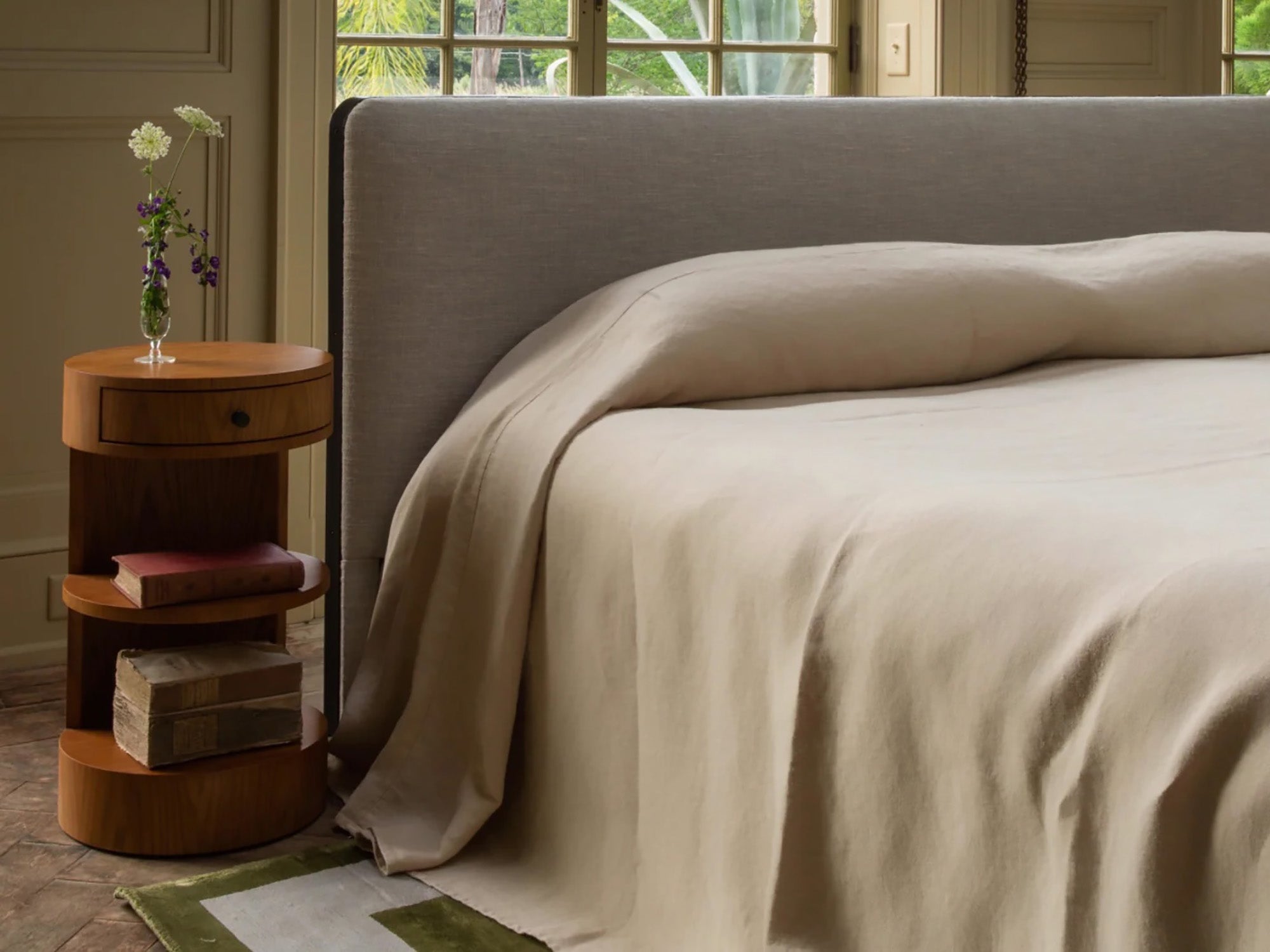 No. 745 BED