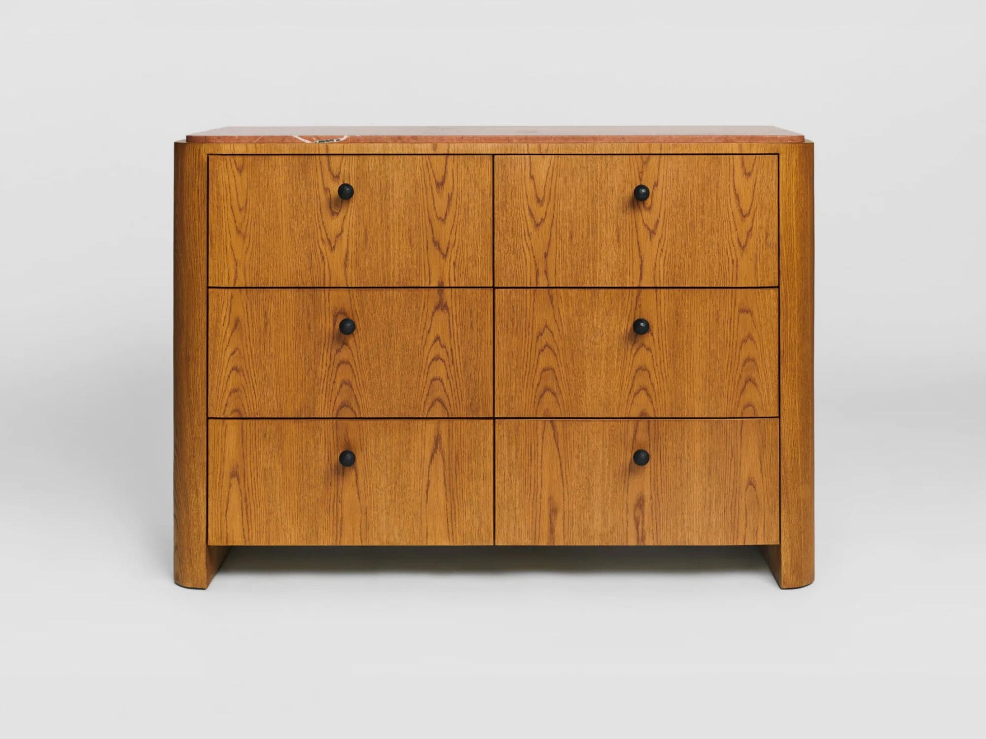 No. 184 Dresser