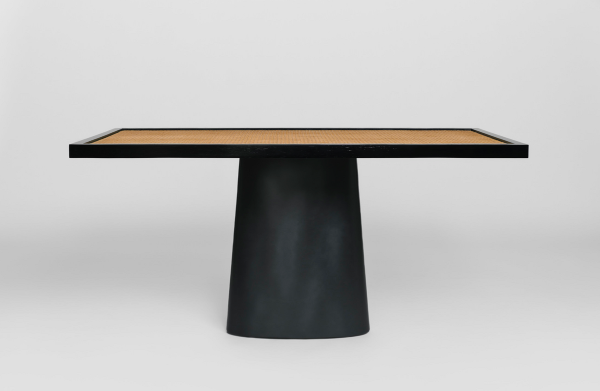 341 Table No. 341 DINING TABLE – WARECO