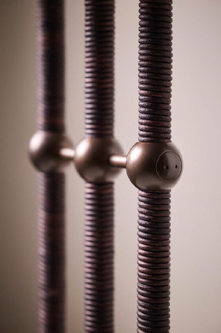 Trident Table