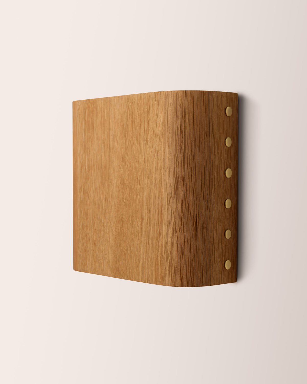 Stud Sconce – Curved 1
