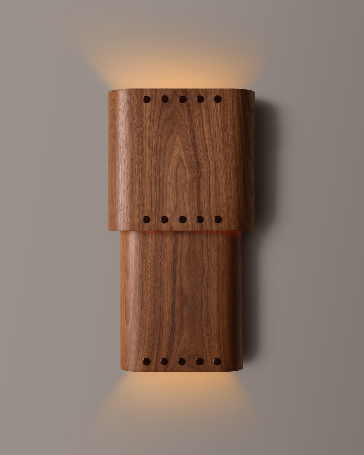 Stud Sconce – Curved 2