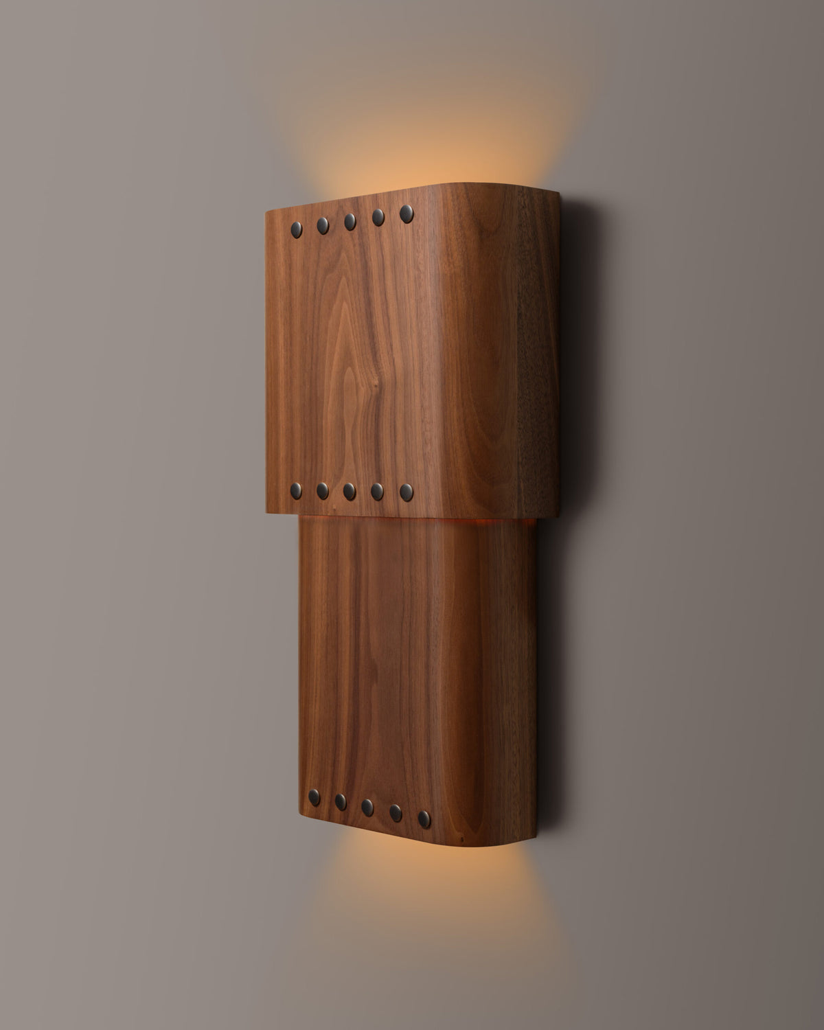 Stud Sconce – Curved 2