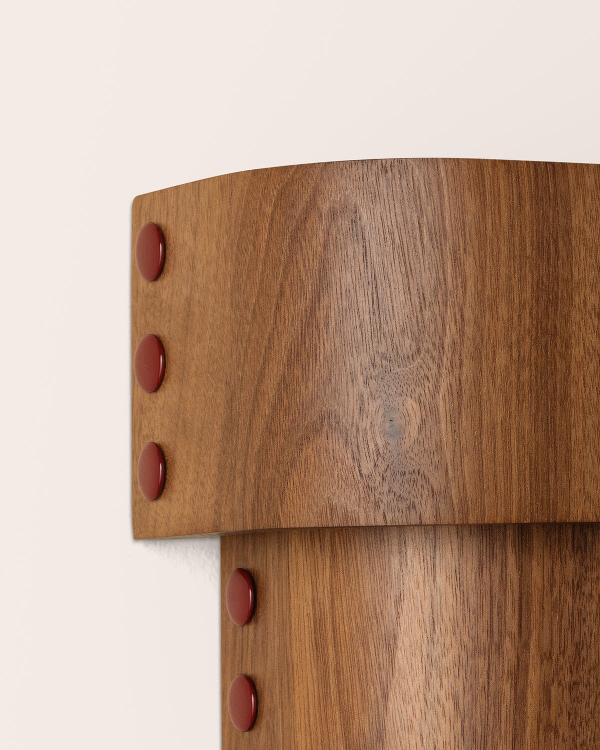 Stud Sconce – Curved 3