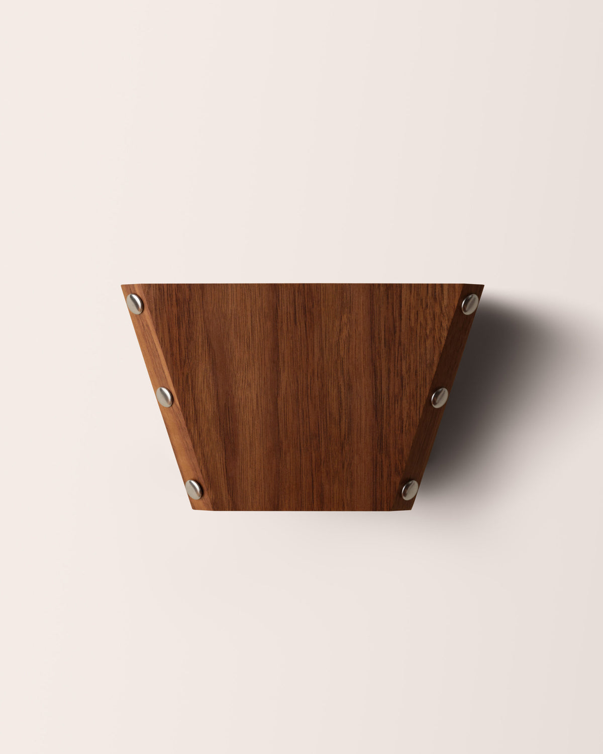 Stud Sconce – Pyramid 1 Large
