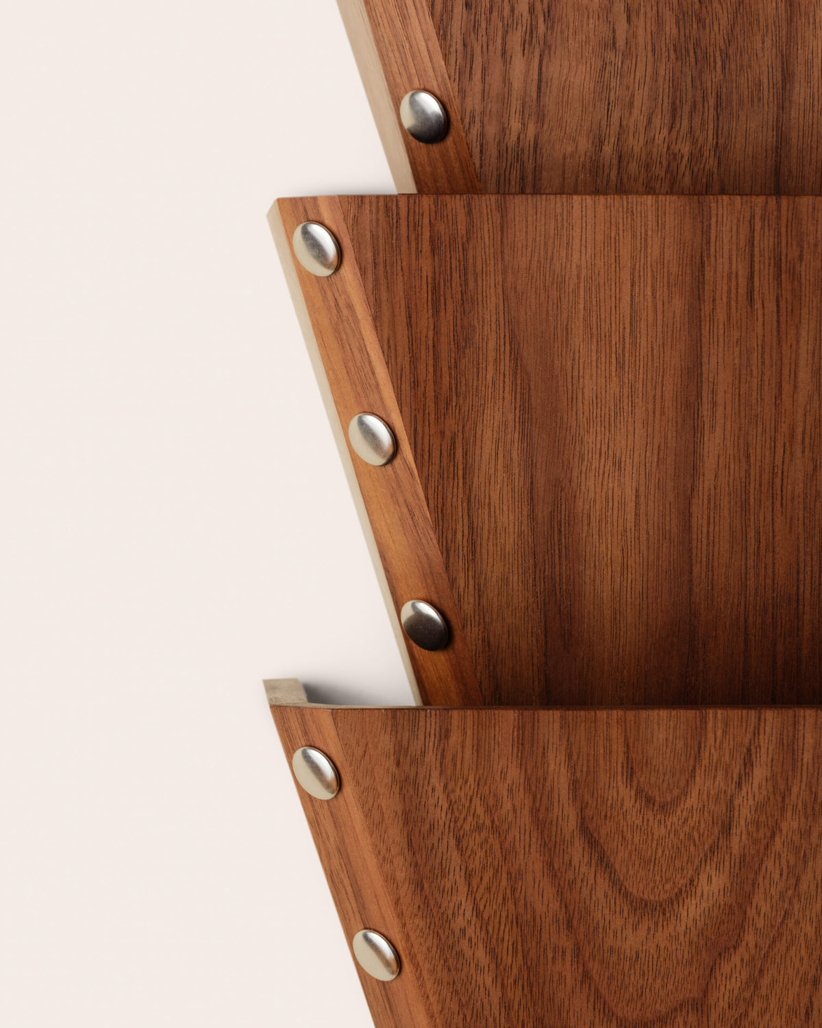 Stud Sconce – Pyramid 3