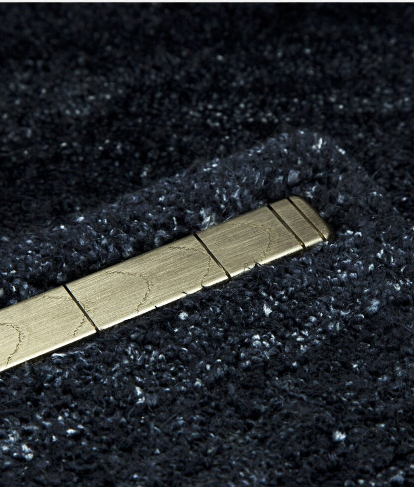 Two Bar in Dark Blue